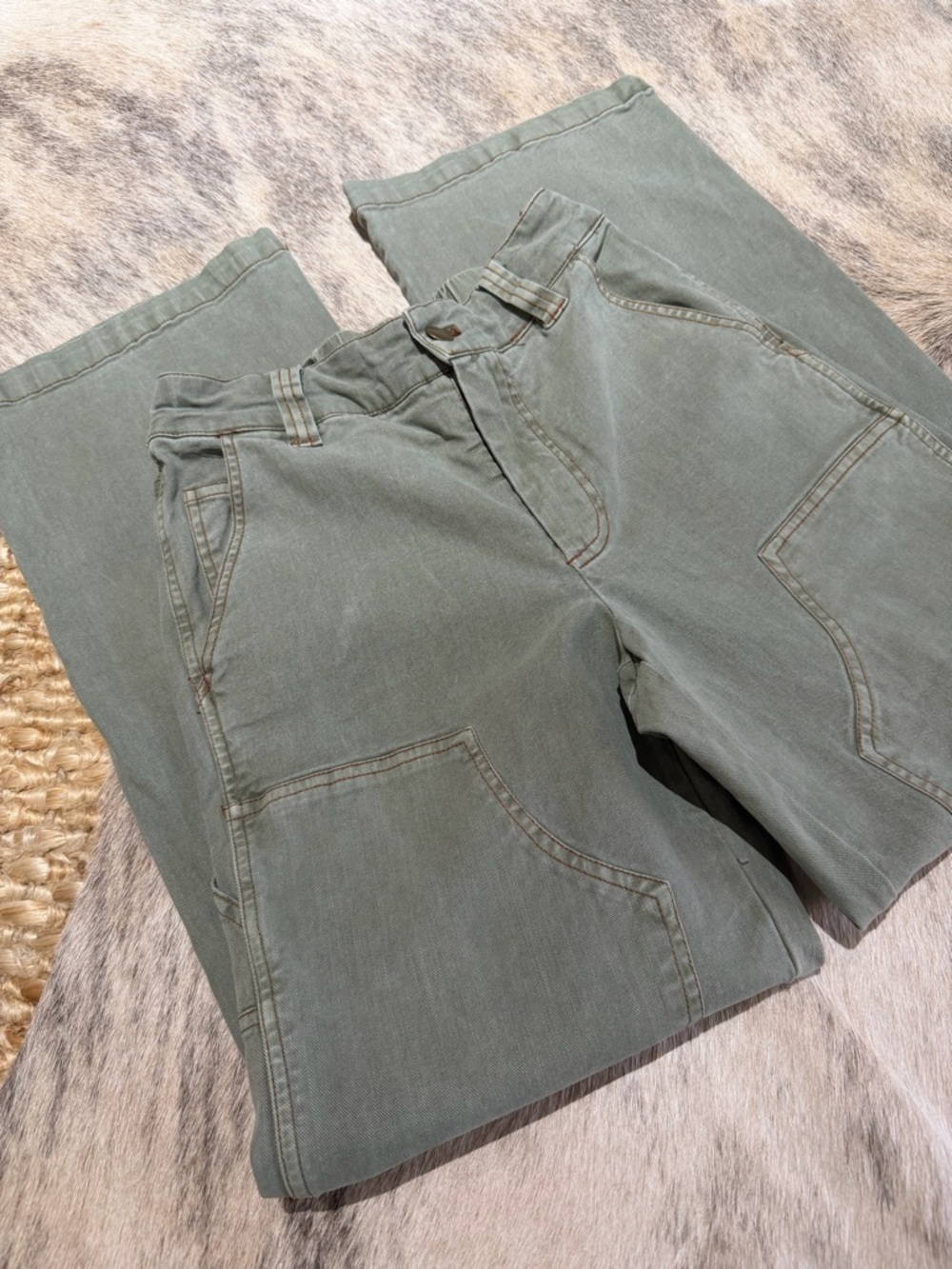 YFB Young Fabulous & Broke Olive Utility Wide Leg Pants XS - Picture 3 of 7